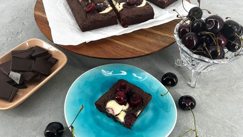 Saftige vegane Kirsch-Brownies