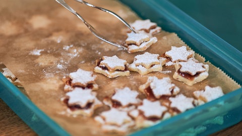 Hildabrötchen oder Spitzbuben (zusammen gebacken)