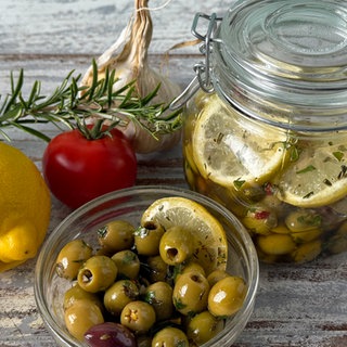 Marinierte Oliven