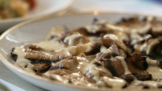 Gegrillte Austernpilze mit Vinaigrette.