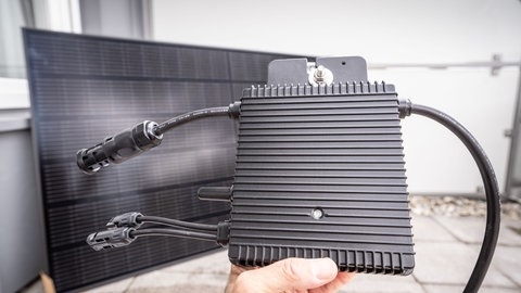 Balkonkraftwerk mit Wechselrichter