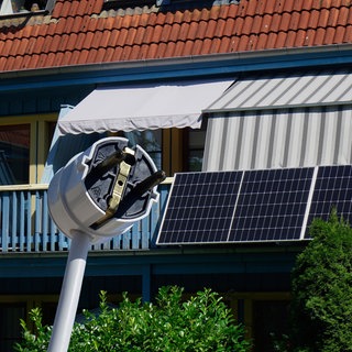 Balkonkraftwerk und Elektrostecker