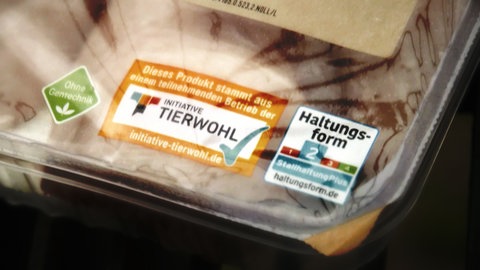 Eingeschweißtes Fleisch von Lidl. Wie gut ist Fleisch vom Discounter und wie steht es um das Tierwohl?