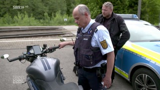 Raser im Visier: Polizei kontrolliert Motorradfahrer im Schwarzwald