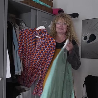 Uta Schumacher zeigt uns ihren Kleiderschrank