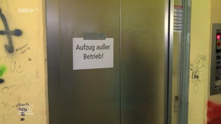 Wildpinkler zerstören Aufzug an Ellwanger Parkhaus