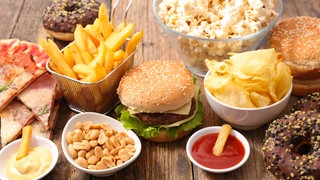 Fast Food schön nebeneinander plaziert