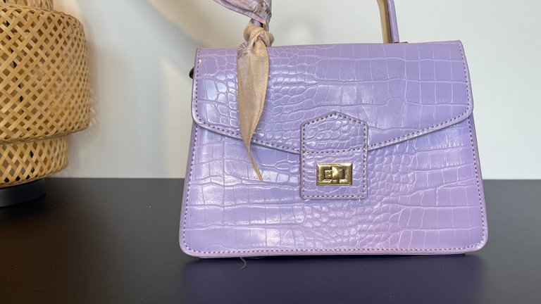 So wird die Handtasche zum Hingucker
