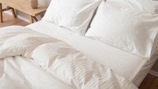 Bettdecke und Kopfkissen