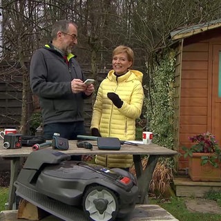 Gärtnermeister Volker Kugel und Moderatorin Evelin König
