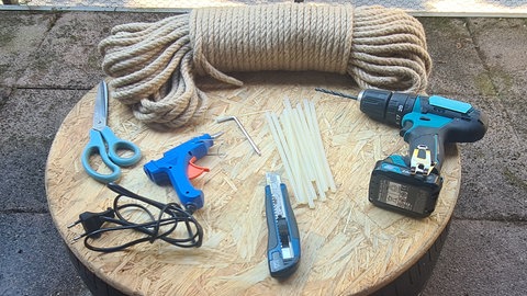 So wird aus alten Autoreifen ein Tisch