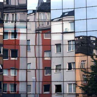 Angespannter Wohnungsmarkt - Funktioniert die Mietpreisbremse? Interview mit Jutta Hartmann vom Deutschen Mieterbund e.V.