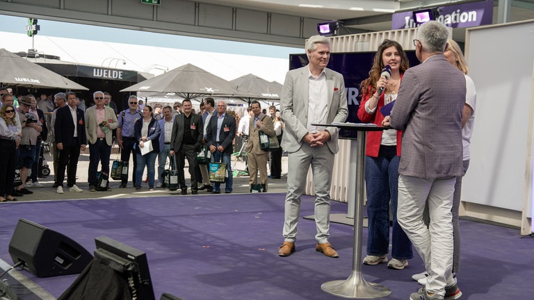 Verschiedene Bürgermeister aus der Region auf dem Maimarkt 2026