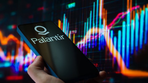 Der US-Konzern Palantir gilt als innovativ und stark umstritten, der Aktienkurs ist hoch.