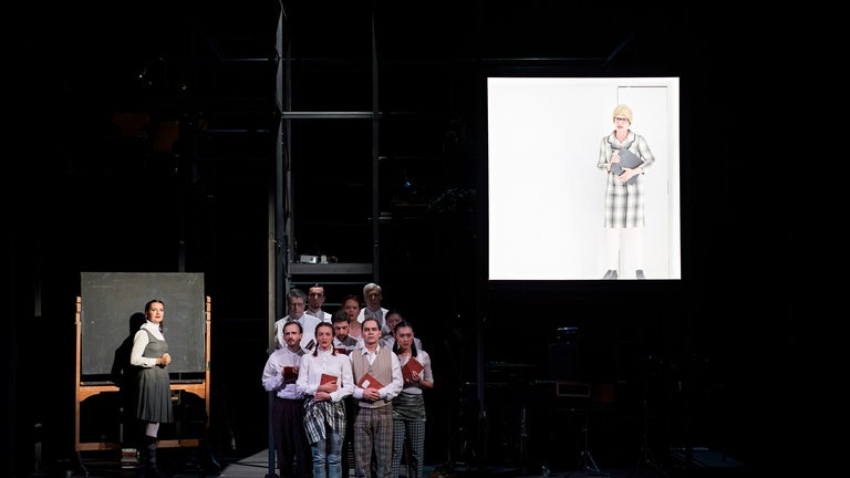Der Fall Babel - Uraufführung bei den Schwetzinger SWR Festspielen