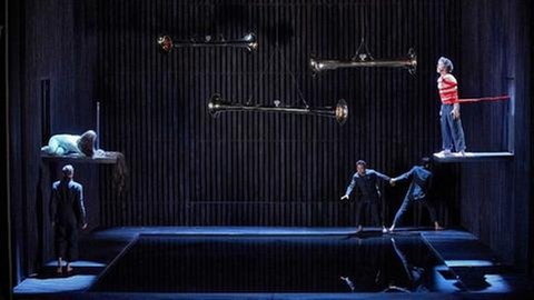 Folgt Butes den Sirenen?