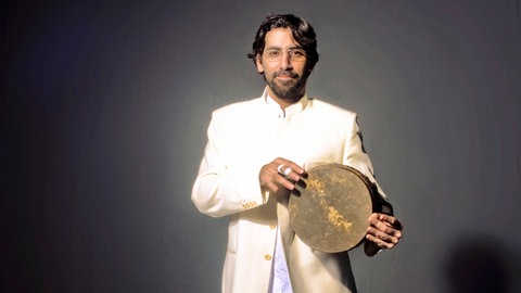 Der Perkussionist Keyvan Chemirani