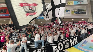 Basketball Bundesliga: Wie schon im Pokal ist die Halle in Trier beim Spiel gegen Bonn ausverkauft.