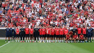 Trainingsauftakt mit Fans beim SC Freiburg