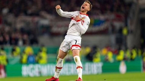 Maximilian Mittelstädt (VfB Stuttgart) jubelt nach dem Sieg im DFB-Pokal-Halbfinale gegen RB Leipzig