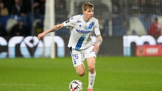 Rechtsverteidiger Paul Joly soll den verletzten Simon Asta beim FCK ersetzen.