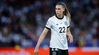 Fußball-Nationalspielerin Jule Brand