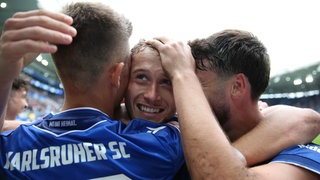 Karlsruher SC - Jubel nach dem Tor von Christoph Kobald