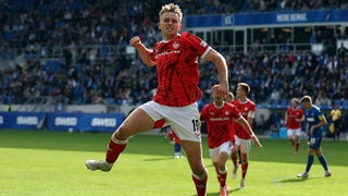  Karlsruher SC - 1.FC Kaiserslautern, Naatan Skyttä