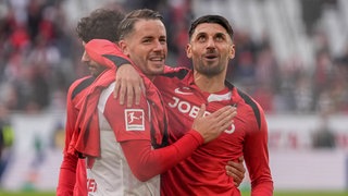Christian Günter und Vincenzo Grifo bekommen beim SC Freiburg immer mehr Konkurrenz und sind daher nur noch Teilzeit-Kräfte.