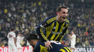 Fenerbahce Istanbul gegen den VfB Stuttgart.