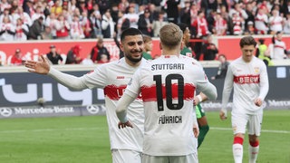 Die deutschen Nationalspieler Deniz Undav und Christ Führich brillierten wie auch Doppelpacker Jamie Leweling gegen den VfL Wolfsburg.