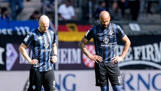 Terrence Boyd (re.) und der SV Waldhof Mannheim unterliegen dem MSV Duisburg