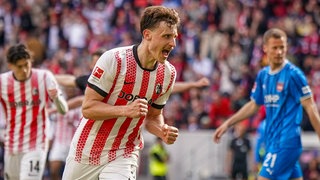 Maximilian Eggestein vom SC Freiburg bejubelt seinen Siegtreffer gegen den 1. FC Heidenheim.