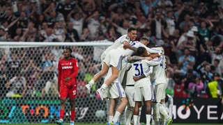 Der SC Freiburg (im Hintergrund) war im Finale der Europa League gegen Aston Villa (0:3) weitgehend chancenlos
