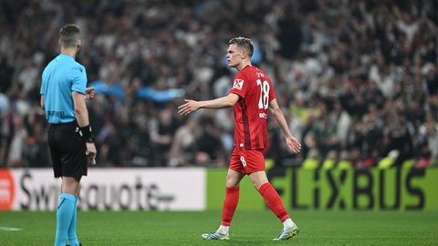 Matthias Ginter auf dem Rasen beim Europa-League-Finale 2026 in Istanbul.