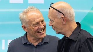 Christian Streich und DFB-Präsident Bernd Neuendorf bei einer DFB-Veranstaltung zum Jahr der Schule