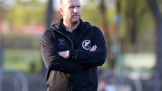 Roger Prinzen ist tot. Der frühere Bundesliga-Profi und sportliche Leiter des Nachwuchsleistungszentrum des 1. FC Heidenheim wurde 57 Jahre alt.