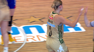 Spielszene Basketball-Bundesliga Frauen Keltern - Marburg