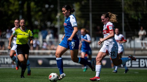 Svenja Fölmli beim Testspiel gegen den VfB Stuttgart