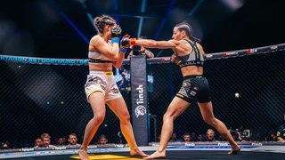 Alina Dalaslan gegen Kamila Simkova
