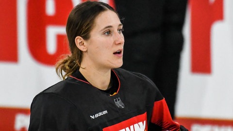 Die Mannheimerin Tara Schmitz spielt bei den Olympischen Spielen 2026 für die deutsche Eishockey-Nationalmannschaft.