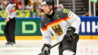 Moritz Seider will mit dem deutschen Olympia-Team auf 2026 in Mailand glänzen.