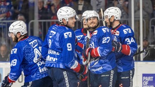 Jubeln die Adler Mannheim auch gegen München?