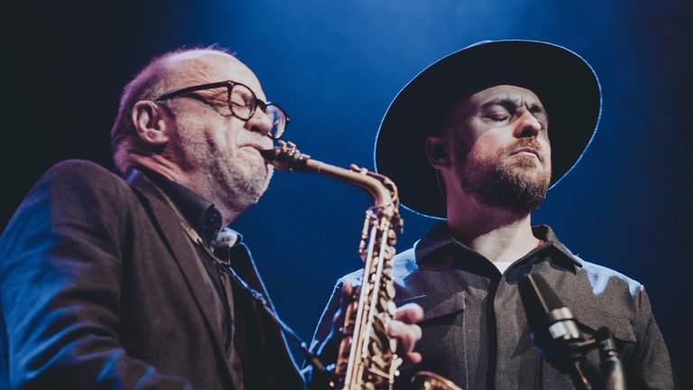 Max Mutzke mit SWR Big Band