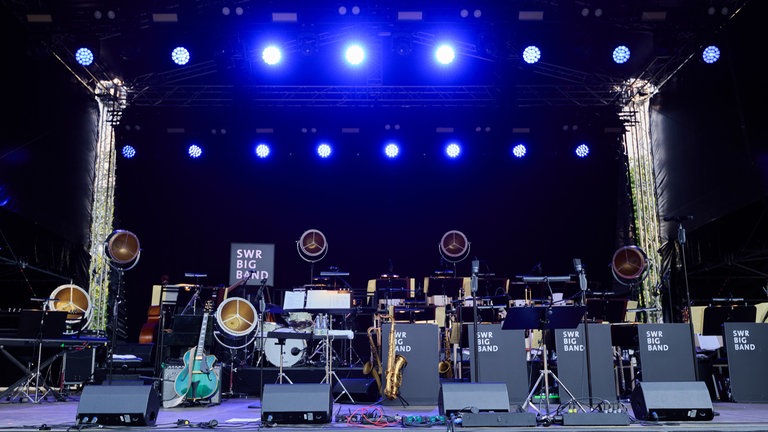 Bühnenaufbau SWR Big Band