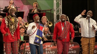 Afrikanische Sänger und die SWR Big Band
