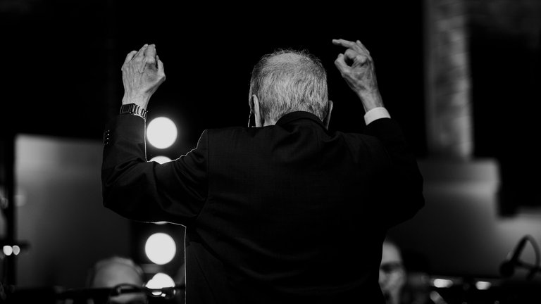 SWR Big Band beim Heimspiel No. 16 in Stuttgart