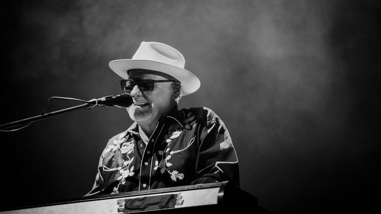 SWR Big Band und Paul Carrack in London