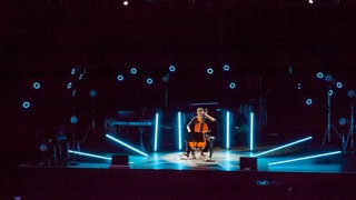 Daniela Shemer (Violoncello)