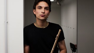 Der Flötist Mario Bruno.